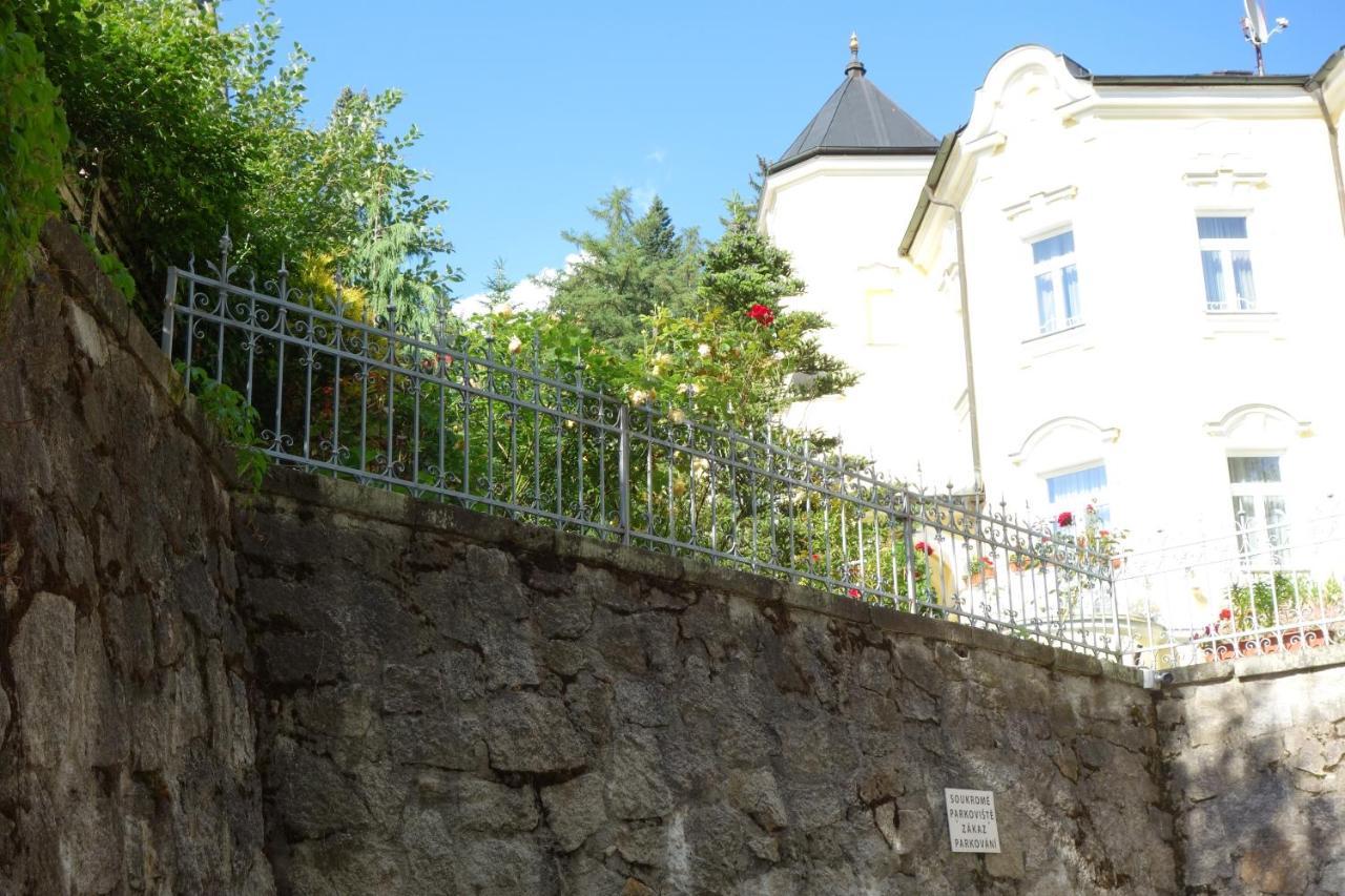 Villa Sonnenstrahl Mariánské Lázně Εξωτερικό φωτογραφία
